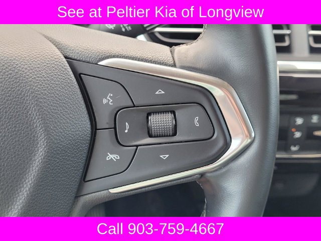 Used 2025 Chevrolet Trax ACTIV w/ Sunroof Package FWD image 28