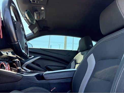 Used 2019 Chevrolet Camaro LS RWD image 13