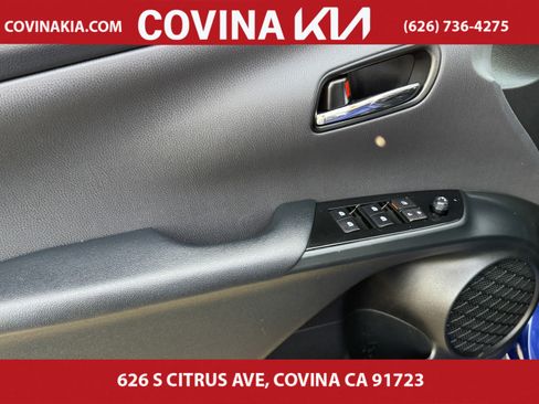 Used 2017 Toyota Prius Three Touring image 12