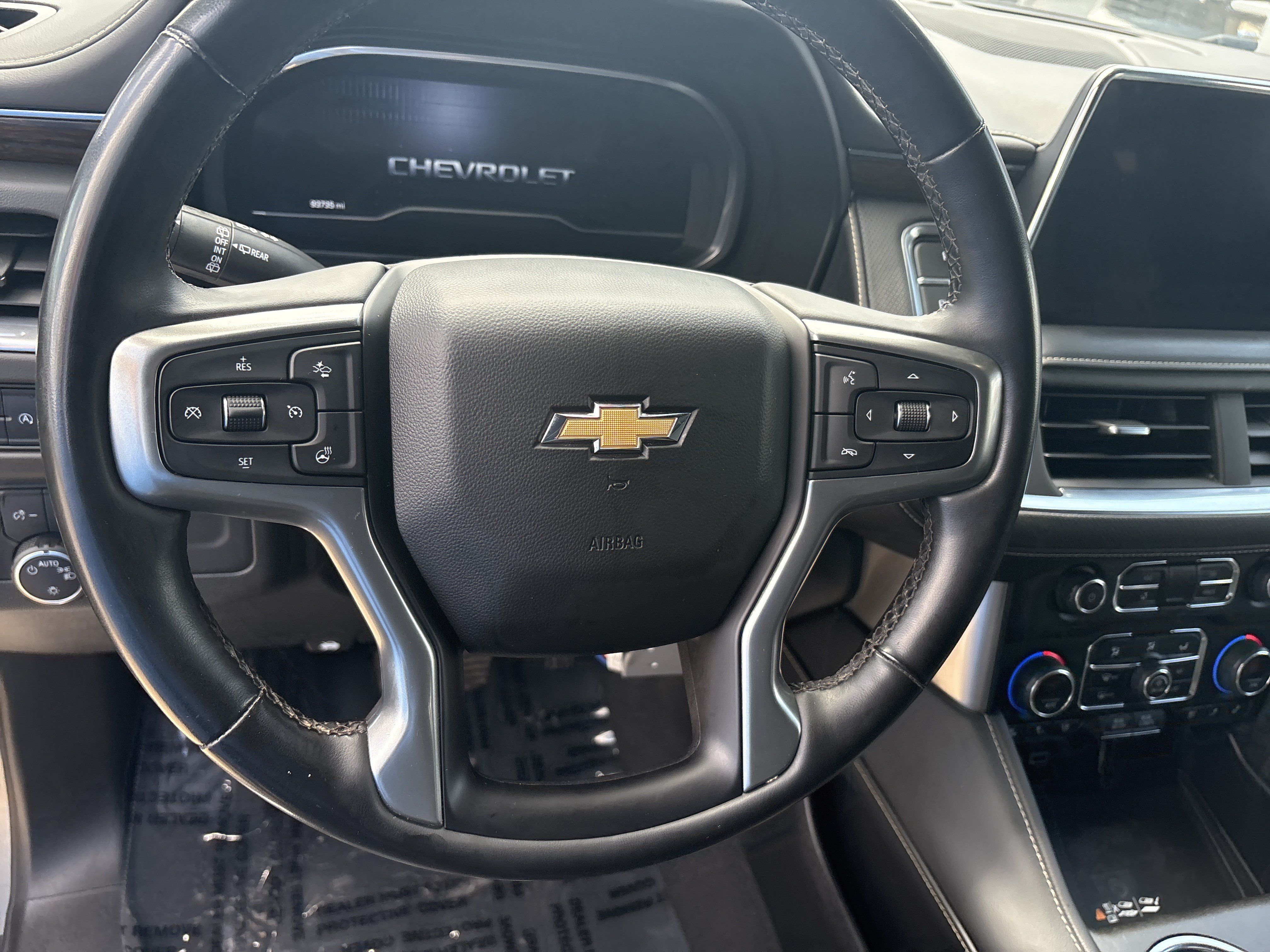 Used 2023 Chevrolet Tahoe Premier AWD/4WD image 17