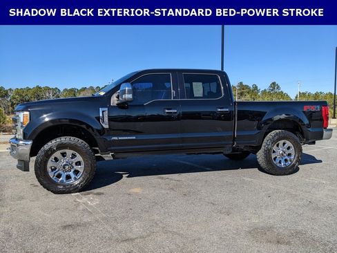 Used 2018 Ford F250 Lariat w/ Lariat Ultimate Package image 11