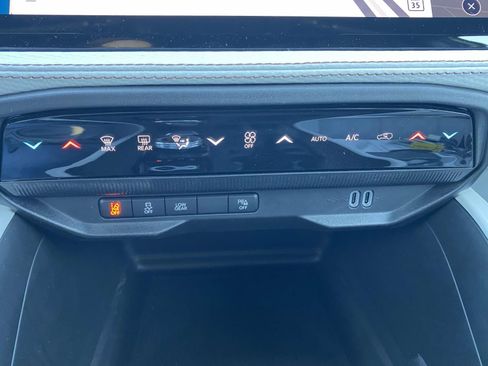 New 2026 Jeep Cherokee Overland AWD/4WD image 29