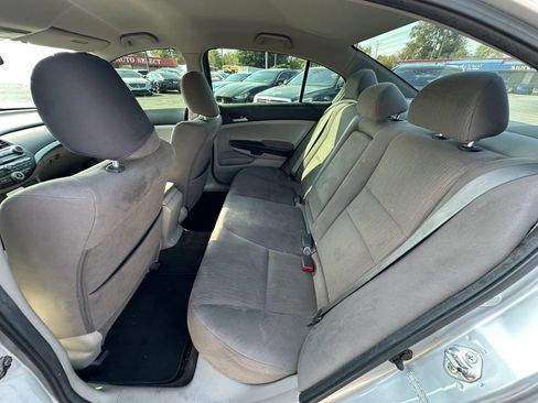 Used 2011 Honda Accord LX-P image 17