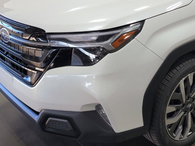 New 2026 Subaru Forester Touring AWD/4WD image 9