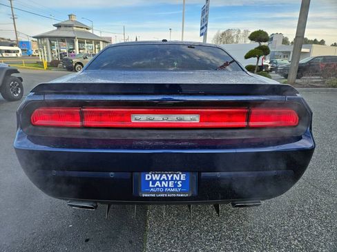 Used 2013 Dodge Challenger R/T image 4