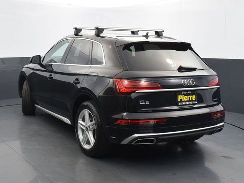 Used 2021 Audi Q5 e Premium w/ Convenience Package image 2