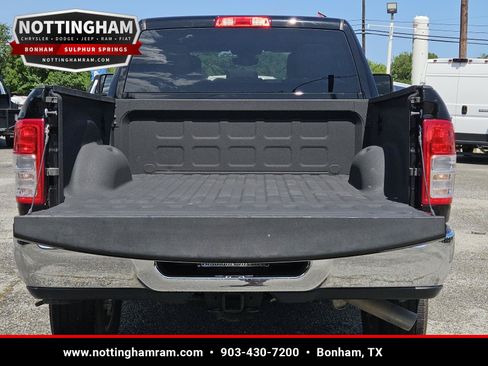 Used 2024 RAM 2500 Big Horn w/ Bed Utility Group AWD/4WD image 9