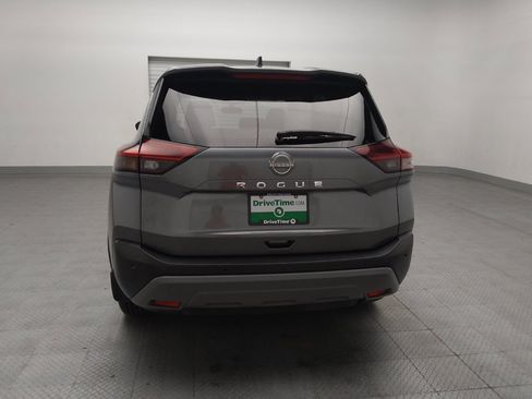 Used 2023 Nissan Rogue S FWD image 6