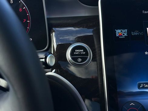 Used 2026 Mercedes-Benz GLC 300 4MATIC image 13