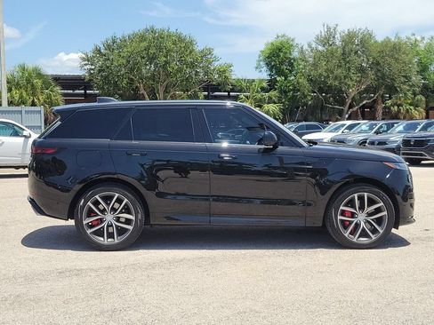 Used 2023 Land Rover Range Rover Sport First Edition AWD/4WD image 3
