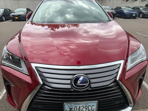 Used 2019 Lexus RX 450hL Luxury w/ Cold Area Package AWD/4WD image 2