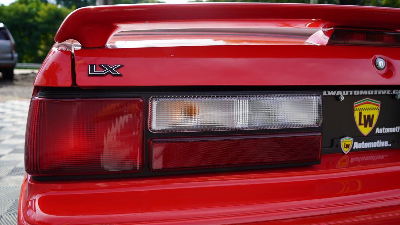 Used 1992 Ford Mustang LX RWD image 29