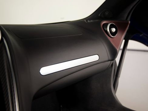 New 2025 McLaren GTS image 21