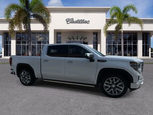 Used 2023 GMC Sierra 1500 Denali w/ Denali Reserve Package RWD image 17