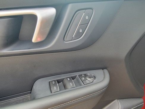 Used 2026 Buick Enclave Sport Touring FWD image 15