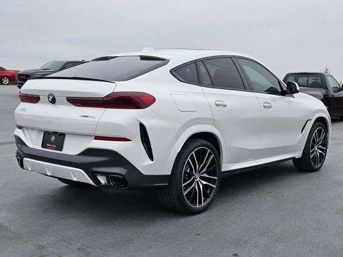 New 2026 BMW X6 xDrive40i image 2