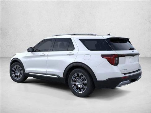 New 2026 Ford Explorer Platinum image 4