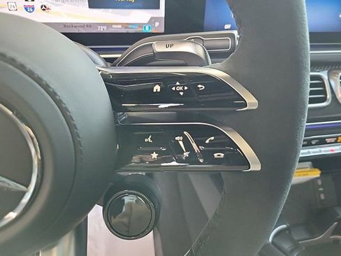 New 2025 Mercedes-Benz GLS 63 AMG 4MATIC image 33