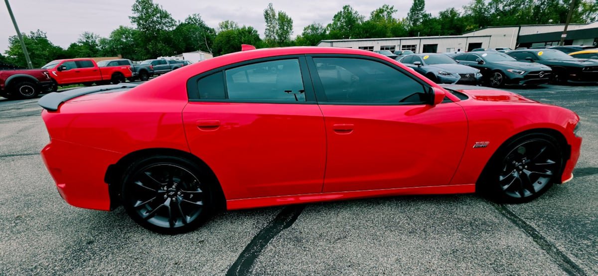 Used 2020 Dodge Charger Scat Pack RWD image 4