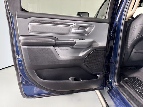 Used 2019 RAM 1500 Big Horn AWD/4WD image 26
