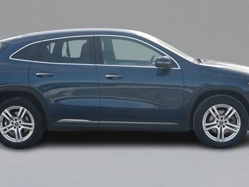 Used 2022 Mercedes-Benz GLA 250 4MATIC image 4