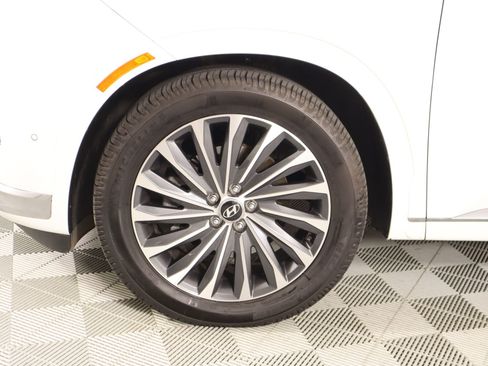 Used 2023 Hyundai Palisade Calligraphy FWD image 19