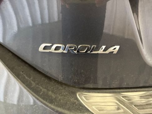 Used 2019 Toyota Corolla SE FWD image 13