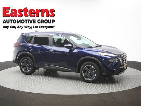 Used 2024 Nissan Rogue SV AWD/4WD image 47