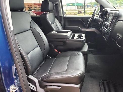 Used 2018 Chevrolet Silverado 1500 LT w/ LPO, Black Pack AWD/4WD image 14