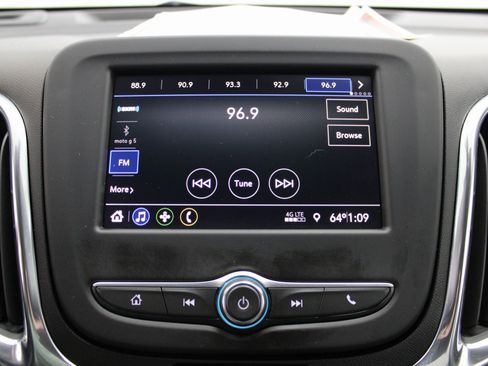 Used 2021 Chevrolet Equinox LT w/ Driver Convenience Package image 42