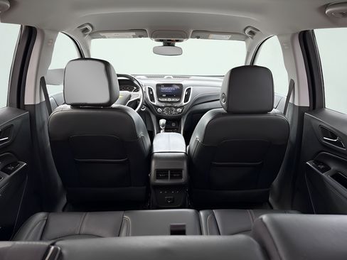 Used 2022 Chevrolet Equinox Premier AWD/4WD image 11