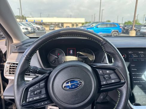 Used 2024 Subaru Outback Onyx Edition AWD/4WD image 12