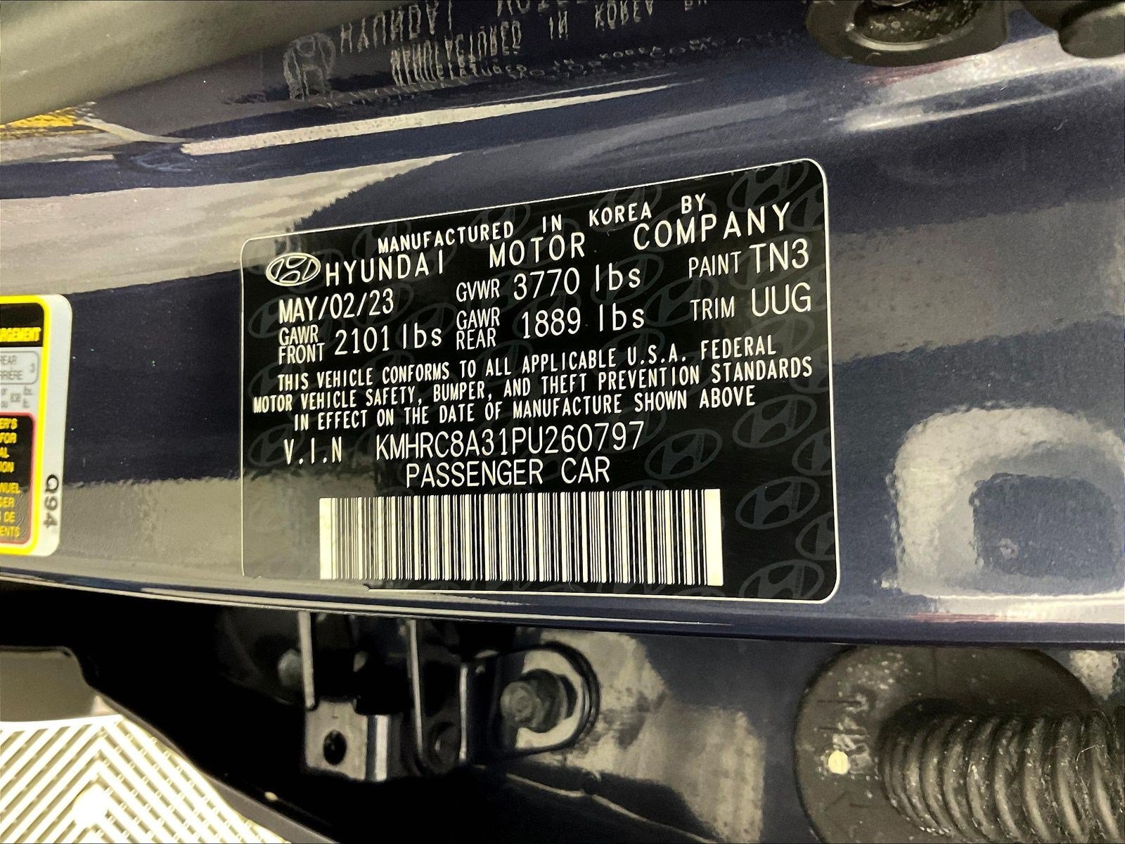 Used 2023 Hyundai Venue Limited FWD image 18