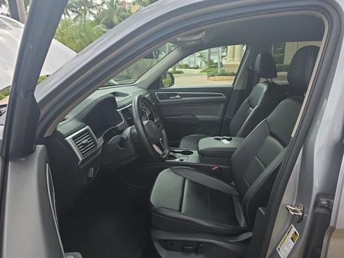 Used 2022 Volkswagen Atlas SE image 8