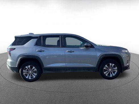 Used 2025 Chevrolet Equinox LT image 16