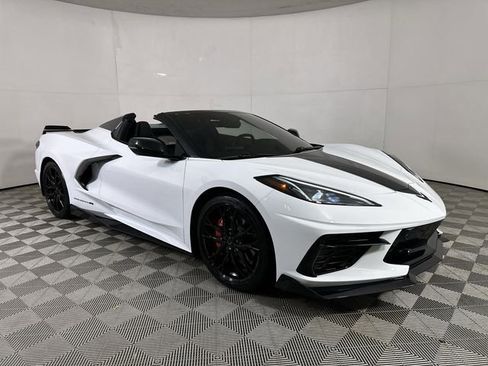 Used 2023 Chevrolet Corvette Stingray Preferred Conv w/ Battery Protection Package RWD image 28