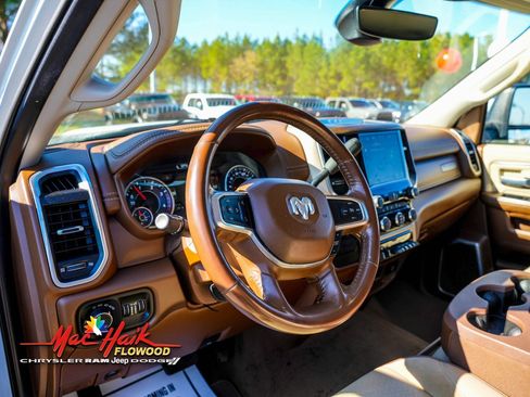 Used 2023 RAM 3500 Laramie image 19