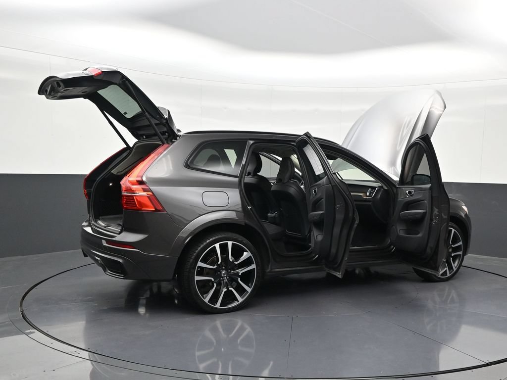 Used 2024 Volvo XC60 B5 Ultimate AWD/4WD image 32