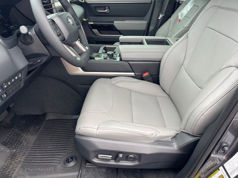 New 2026 Toyota Tundra Limited image 9