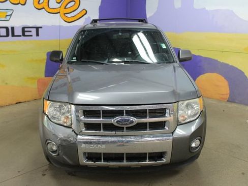 Used 2009 Ford Escape Limited FWD image 3