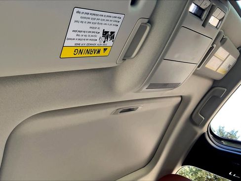 Certified 2025 MAZDA CX-30 Carbon image 12