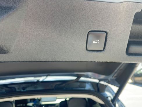 Used 2023 Ford Escape ST-Line AWD/4WD image 26
