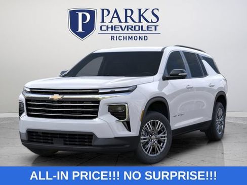 New 2027 Chevrolet Traverse LT FWD image 4