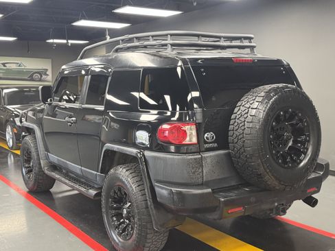 Used 2009 Toyota FJ Cruiser 4WD image 4