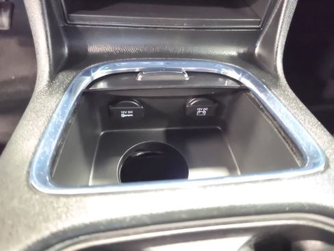 Used 2018 Dodge Grand Caravan GT FWD image 21