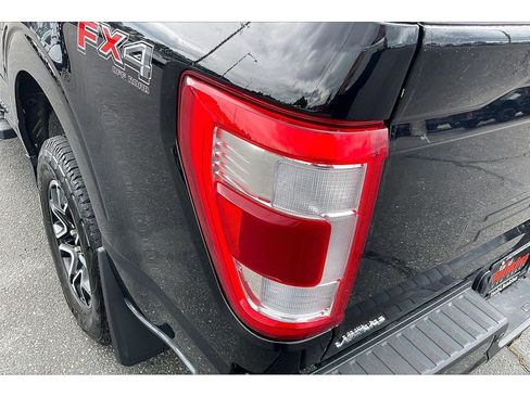 Used 2023 Ford F150 Lariat w/ Max Trailer Tow Package AWD/4WD image 30