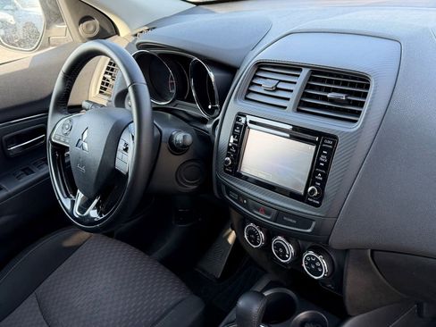 Used 2017 Mitsubishi Outlander Sport SE AWD/4WD image 15