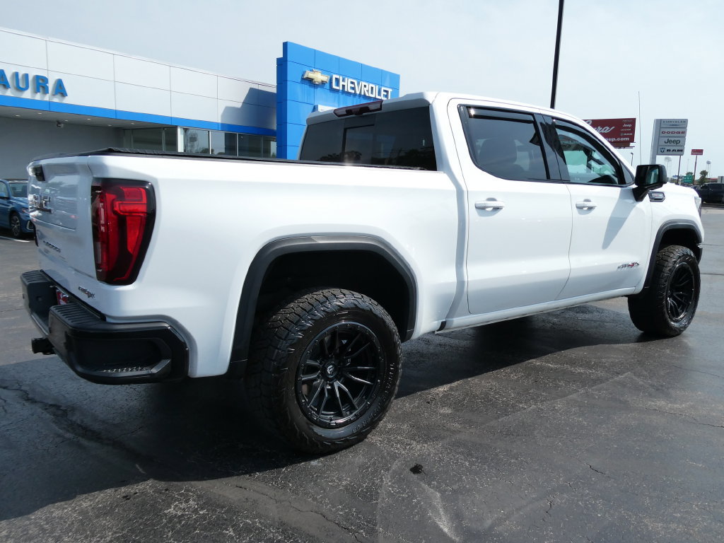Used 2024 GMC Sierra 1500 AT4X AWD/4WD image 5