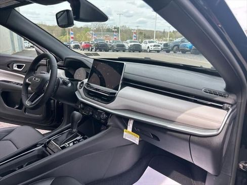 New 2026 Jeep Compass Limited AWD/4WD image 56