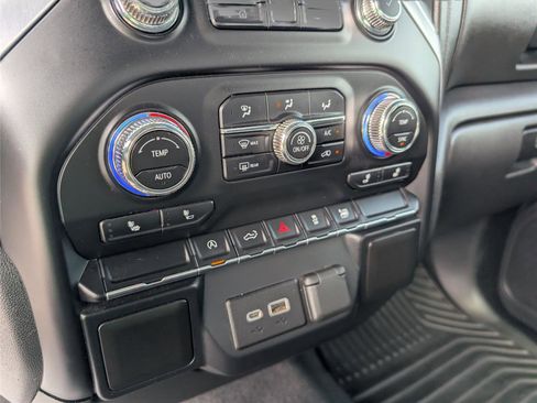 Used 2022 GMC Sierra 1500 Elevation AWD/4WD image 15